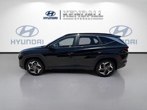 Black Pearl 2024 Hyundai TUCSON SEL