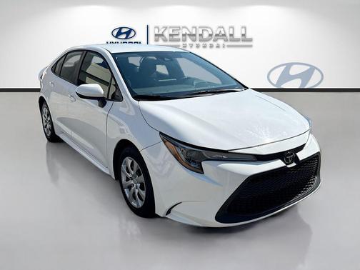 White 2022 Toyota Corolla LE