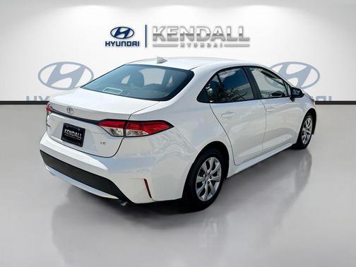 White 2022 Toyota Corolla LE