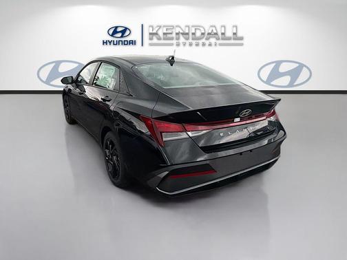 Abyss Black 2026 Hyundai ELANTRA Sport