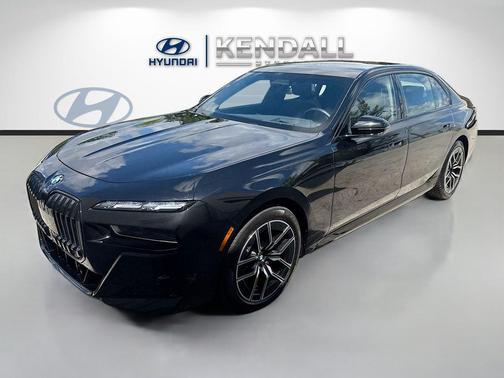 Black Sapphire Metallic 2023 BMW 760 i xDrive