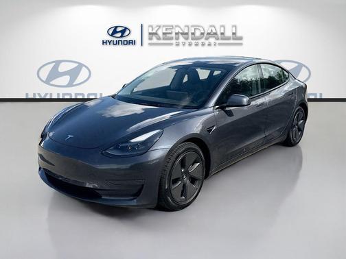 2023 Tesla Model 3 Standard Range