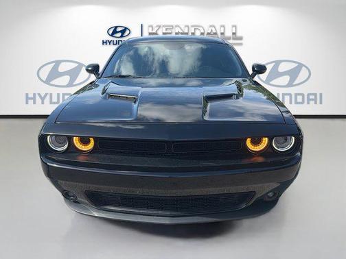 Pitch Black Clearcoat 2021 Dodge Challenger SXT