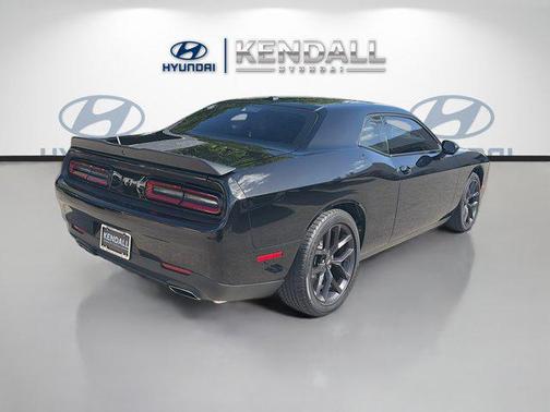 Pitch Black Clearcoat 2021 Dodge Challenger SXT
