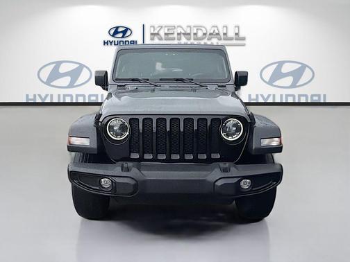Sting-Gray Clearcoat 2023 Jeep Wrangler Willys