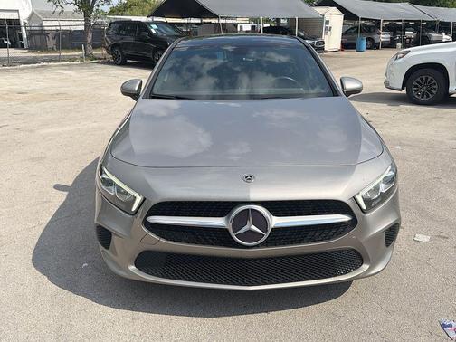 Mojave Silver Metallic 2020 Mercedes-Benz A-Class A 220