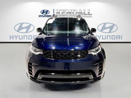 Portofino Blue Metallic 2023 Land Rover Discovery P360 HSE R-Dynamic