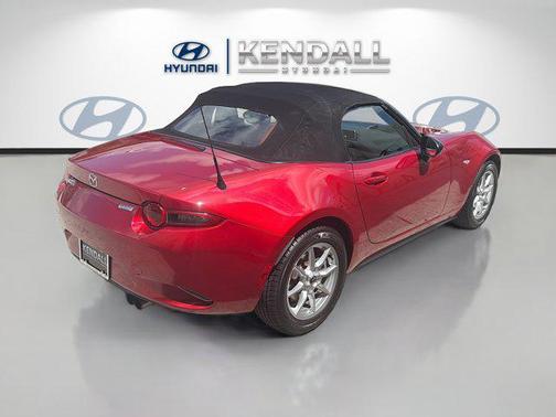 Soul Red Metallic 2016 Mazda MX-5 Miata Sport