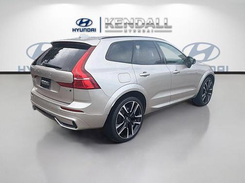 Bright Dusk Metallic 2024 Volvo XC60 B5 Ultimate Dark Theme