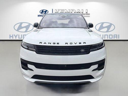 Fuji White 2023 Land Rover Range Rover Sport SE