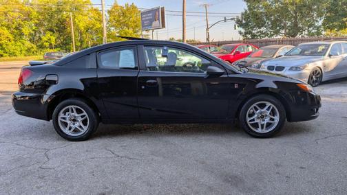 2004 Saturn Ion 3