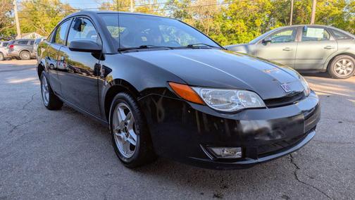 2004 Saturn Ion 3