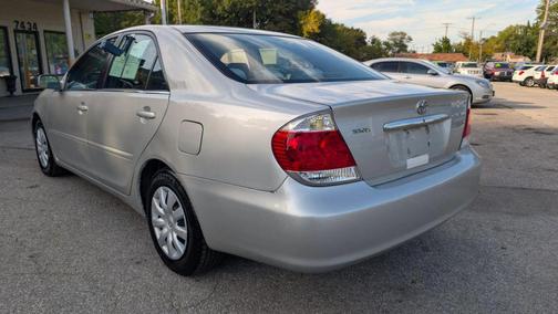 2006 Toyota Camry LE