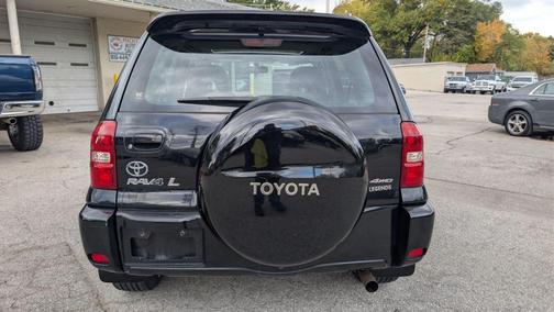2005 Toyota RAV4 Base