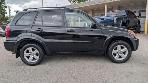 2005 Toyota RAV4 Base