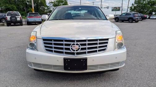2008 Cadillac DTS Base