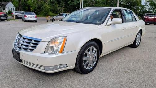2008 Cadillac DTS Base