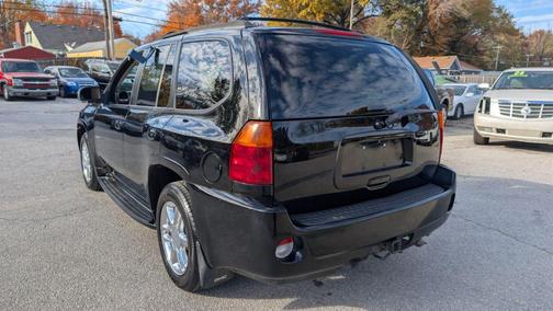 2007 GMC Envoy Denali