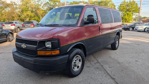 2005 Chevrolet Express 3500 Base