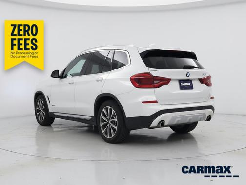 White 2018 BMW X3 XDrive30i