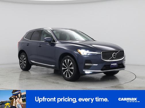 Blue 2023 Volvo XC60 B5 Plus Bright Theme