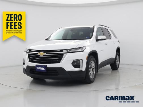 White 2023 Chevrolet Traverse LT Cloth