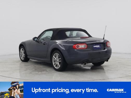 Gray 2014 Mazda MX-5 Miata Sport