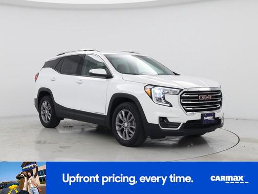White 2023 GMC Terrain SLT