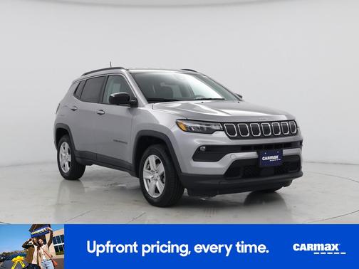 Silver 2022 Jeep Compass Latitude