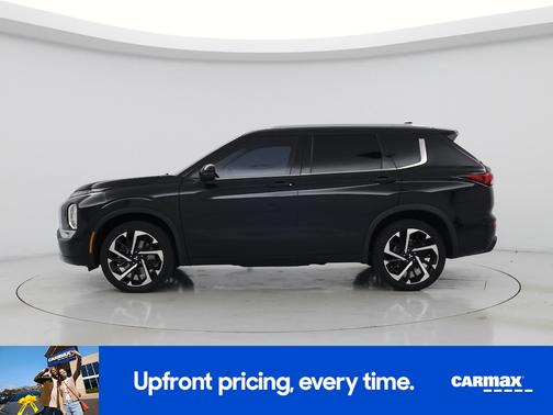 Black 2022 Mitsubishi Outlander SEL