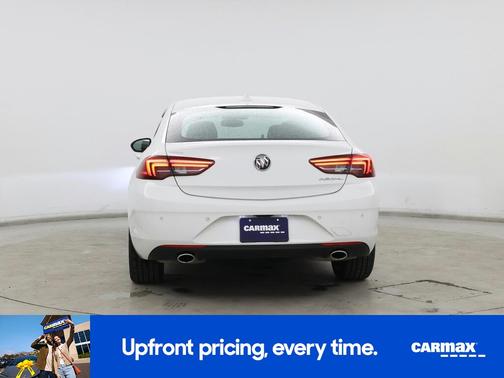 2019 Buick Regal Sportback Essence