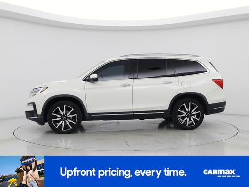 White 2019 Honda Pilot Elite