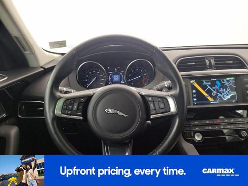 2018 Jaguar F-PACE Prestige
