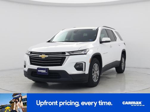 White 2022 Chevrolet Traverse LT Leather