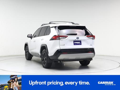 2023 Toyota RAV4 Hybrid SE