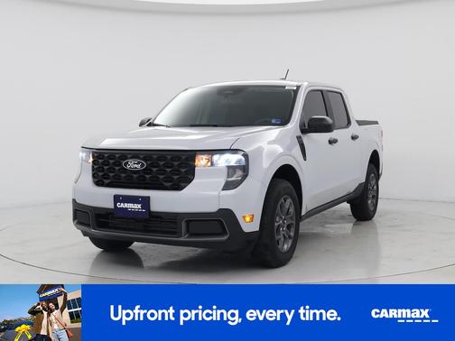 White 2025 Ford Maverick XLT