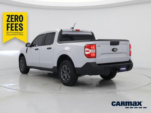 White 2025 Ford Maverick XLT
