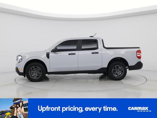 White 2025 Ford Maverick XLT