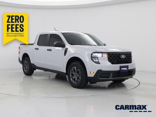 White 2025 Ford Maverick XLT