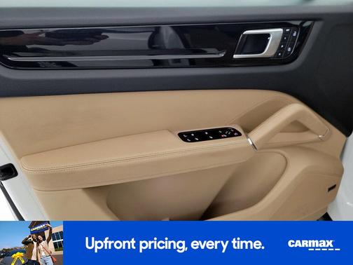 2022 Porsche Cayenne 