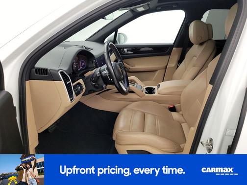 2022 Porsche Cayenne 