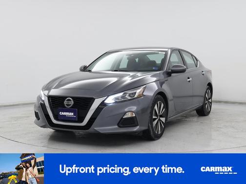 2022 Nissan Altima SV