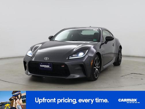 2023 Toyota GR86 Base (M6)