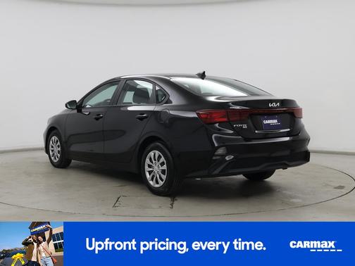 2022 Kia Forte FE