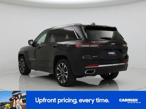 2022 Jeep Grand Cherokee Overland