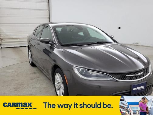 2016 Chrysler 200 LX