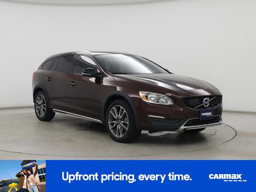 2018 Volvo V60 Cross Country T5