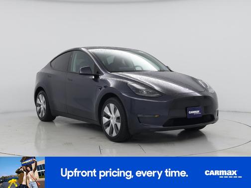 Blue 2024 Tesla Model Y Long Range