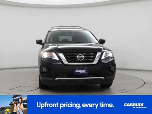 2019 Nissan Pathfinder SV