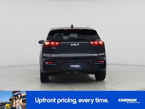 Black 2022 Kia Niro EV EX